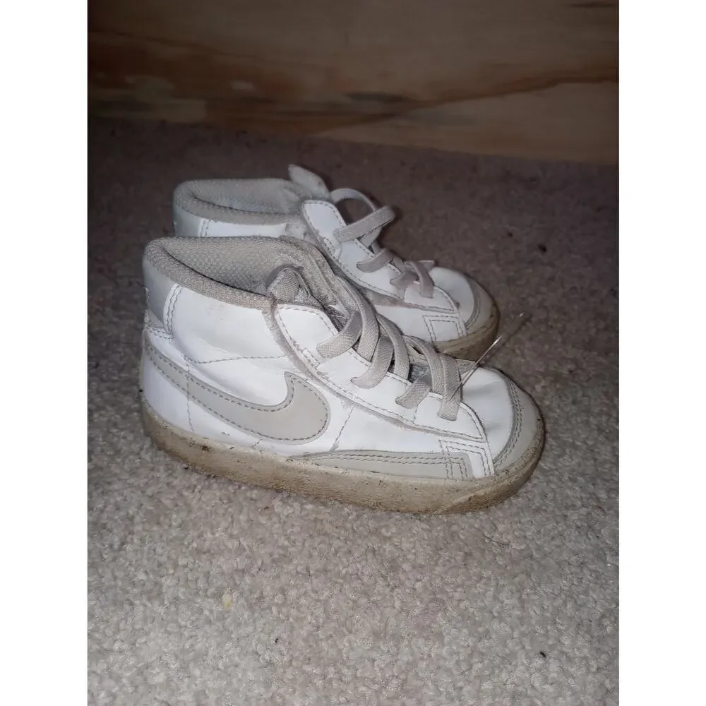 Toddler Unisex Sneakers Shoes 7c Nike Blazer Mid - Picture 1 of 2